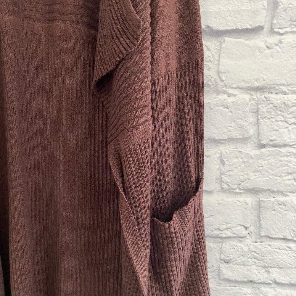 Double Zero Women's Burgundy Red Sleeveless Duster Cardigan Size Small - Picture 3 of 5